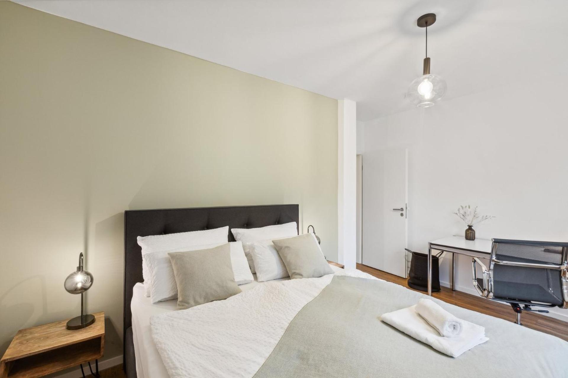 Business Apartment Kranich: 3 Zimmer, Top Infrastrukturlage Hh Langenhorn, Naehe Airport 함브루크 외부 사진